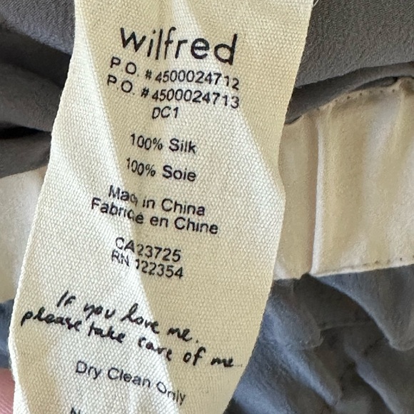 Aritzia/ Wilfred shorts - Picture 4 of 6